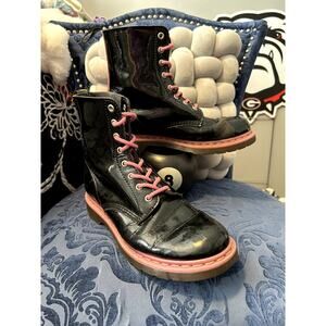 Dr Martens Pink Sole Black Kicked Boots Size 10/EU 42